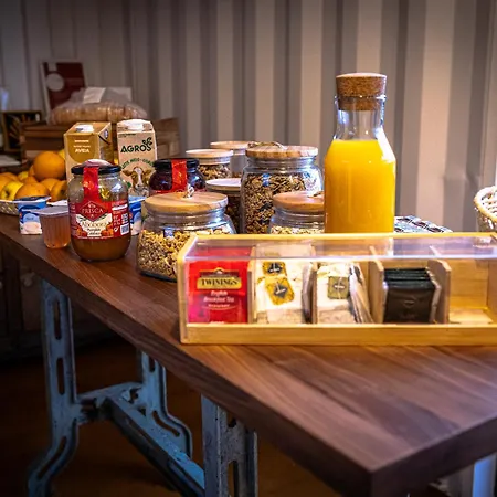 Hostel Trendy - Peregrinos Vila Cha (Porto)