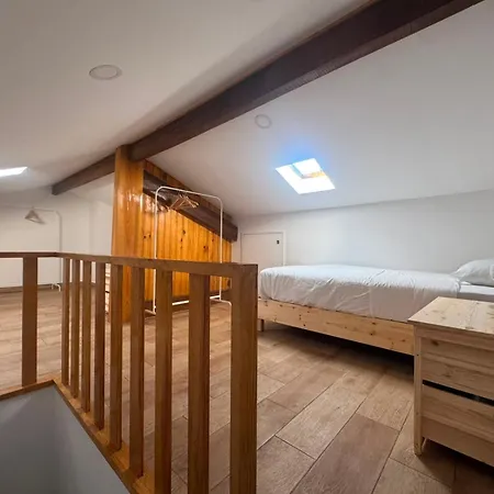 Trendy - Peregrinos Hostel *