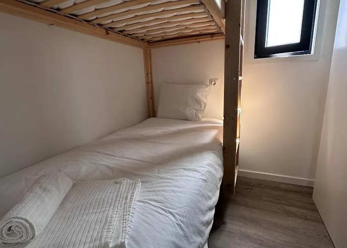 Trendy - Peregrinos Vila Cha (Porto)